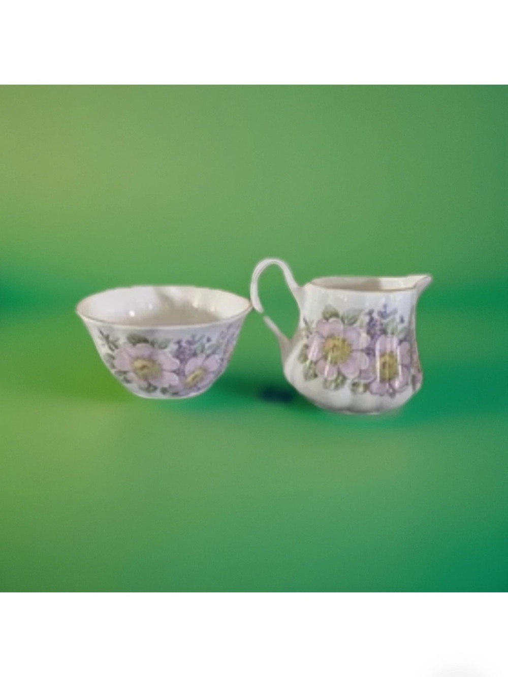 Royal Tara Irish Fine Bone China Creamer Sugar Bowl Set 2.5"